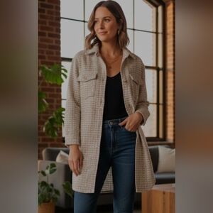 Blank NYC Grand Entrance Cream Tweed Button Front Sequin Shirt Jacket Medium